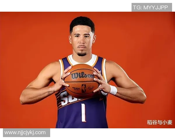 昔日恩怨再现！布克与老队友狭路相逢